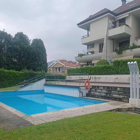 Nyaraló On Maggiore With Garden